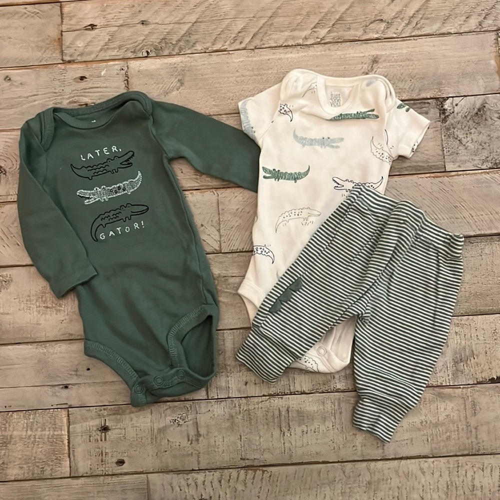 Just one you by carters newborn gator set